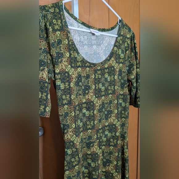 LuLaRoe 70s Themed Green Geometric Ana Maxi Dress Medium NWOT - Picture 6 of 7